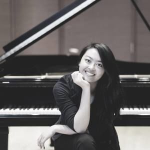 Meet your Posher, Vivian